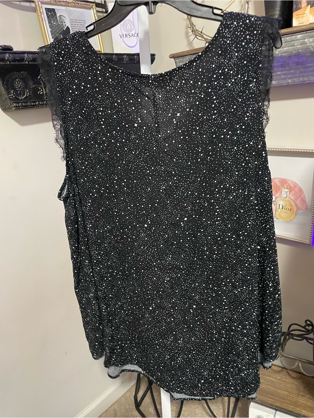 EVRI Black V-Neck Top - Picture 6 of 6